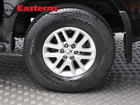 Used 2021 Nissan Frontier SV AWD/4WD image 8