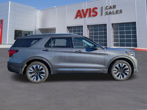 Used 2025 Ford Explorer Platinum w/ LUX Leather Package image 7