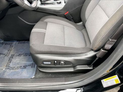 Used 2024 Chevrolet Blazer LT image 32