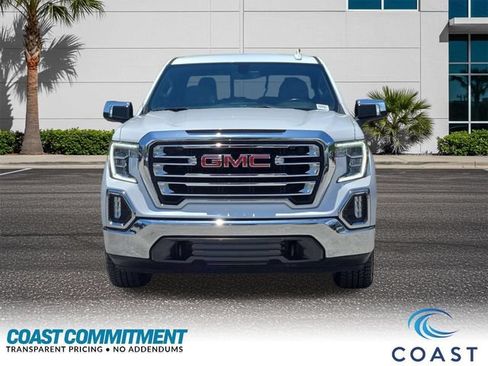 Used 2022 GMC Sierra 1500 SLT w/ SLT Convenience Package AWD/4WD image 2