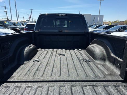 New 2026 RAM 2500 Laramie AWD/4WD image 26