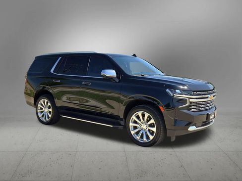 Used 2021 Chevrolet Tahoe Premier w/ Premium Package AWD/4WD image 8