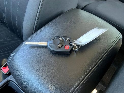 Used 2017 Ford Focus SE image 10