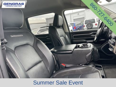 Used 2022 RAM 1500 Laramie AWD/4WD image 16