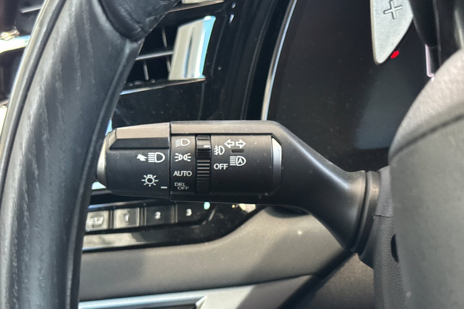 Used 2024 Lexus RX 350 Premium w/ Accessory Package (Z1) FWD image 32