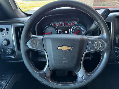 Used 2018 Chevrolet Silverado 2500 LT w/ LT Convenience Package AWD/4WD image 42