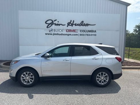 Used 2020 Chevrolet Equinox LT FWD image 1