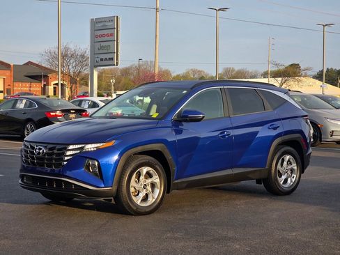 Used 2022 Hyundai Tucson SEL image 2