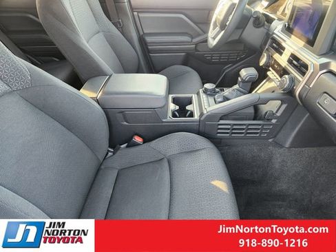 Used 2025 Toyota 4Runner SR5 image 14