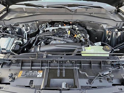 New 2026 Ford Explorer Tremor w/ Tremor Convenience Package image 17