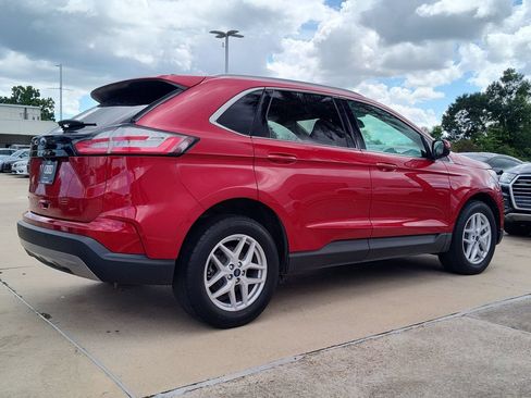 Used 2021 Ford Edge SEL w/ Convenience Package FWD image 12