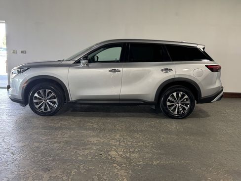 Used 2023 INFINITI QX60 Pure image 7