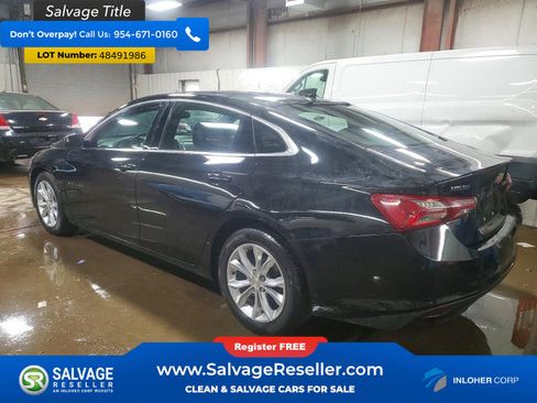 Used 2019 Chevrolet Malibu LT w/ Leather Package image 3