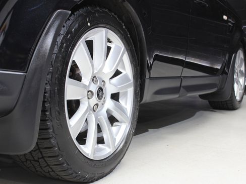 Used 2013 Land Rover Range Rover Sport HSE w/ HSE Silver Pkg image 21