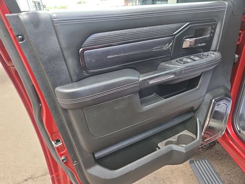 Used 2024 RAM 2500 Limited AWD/4WD image 10