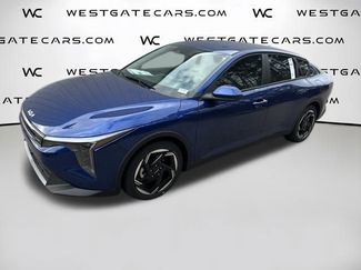 New 2025 Kia K4 EX 360° Tour