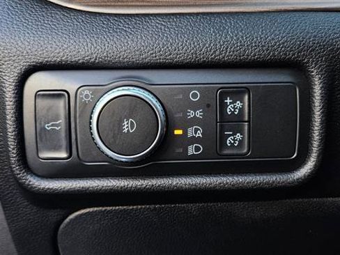 Used 2020 Ford Explorer Limited w/ Class III Trailer Tow Package image 14