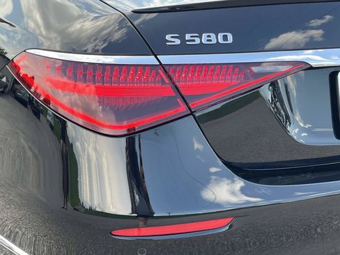 Used 2021 Mercedes-Benz S 580 4MATIC Sedan image 9