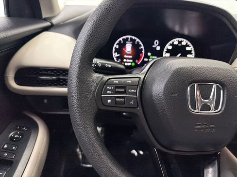 Used 2023 Honda HR-V LX image 24