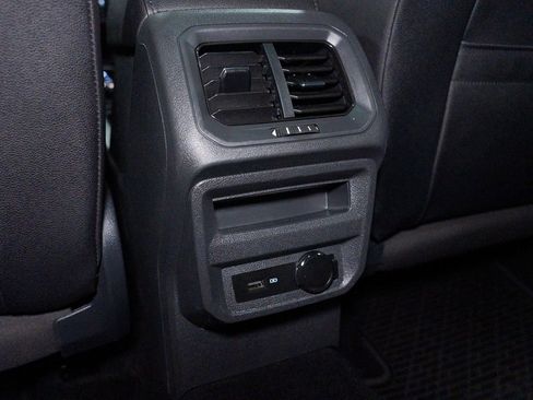 Used 2020 Volkswagen Tiguan SE R-Line w/ 3rd Row Seat Package image 24