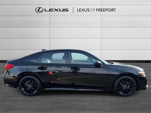 Used 2024 Honda Civic Sport image 4