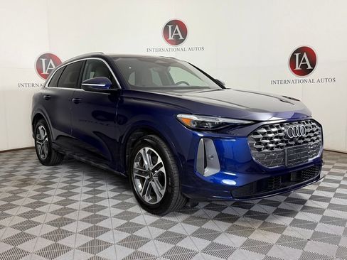 Used 2025 Audi Q5 Prestige AWD/4WD image 1