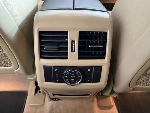 Used 2015 Mercedes-Benz ML 350 4MATIC w/ Premium 1 Package image 30