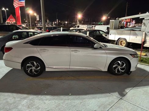 Used 2018 Honda Accord EX-L image 3