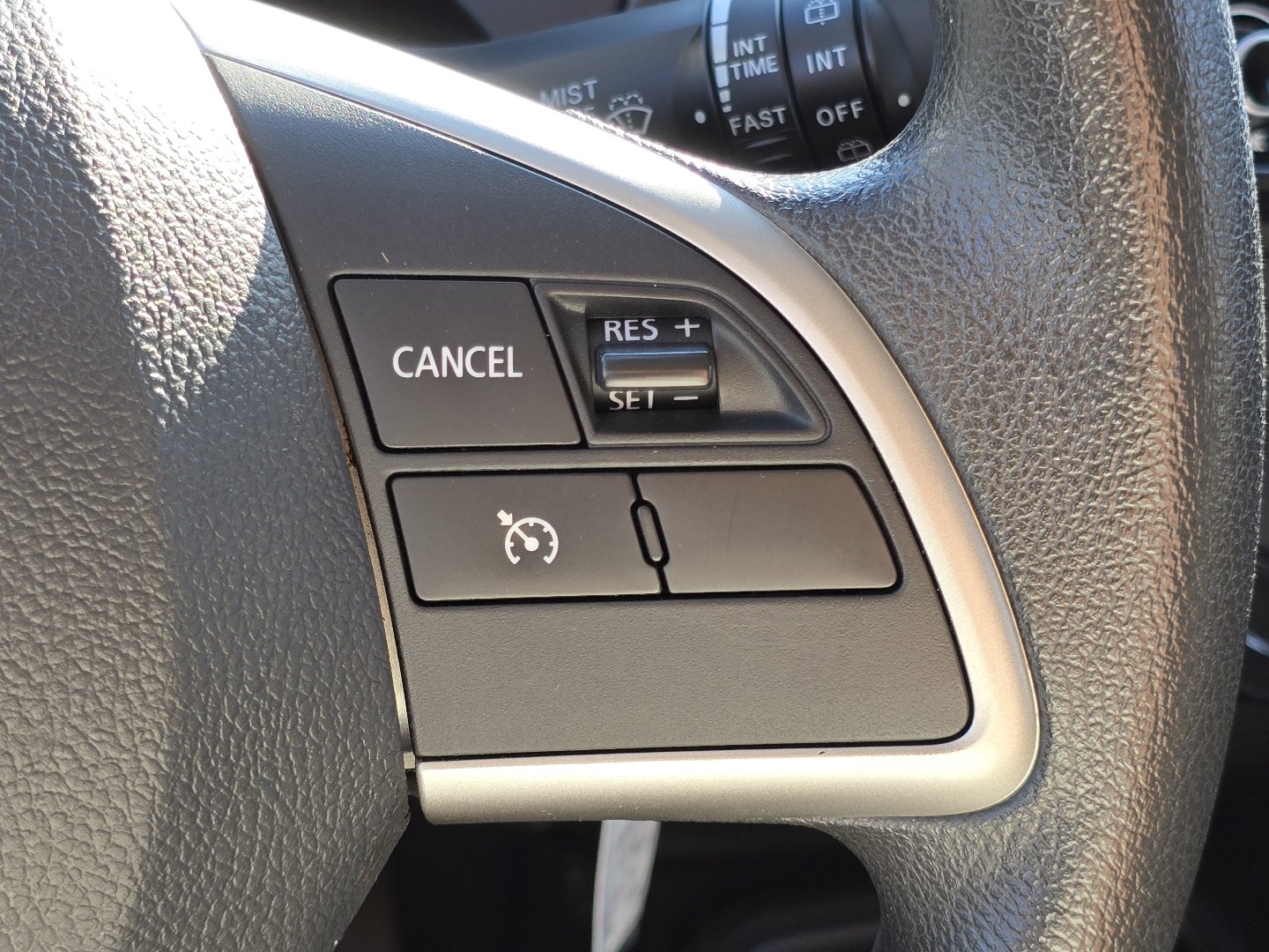 Used 2024 Mitsubishi Mirage ES FWD image 12