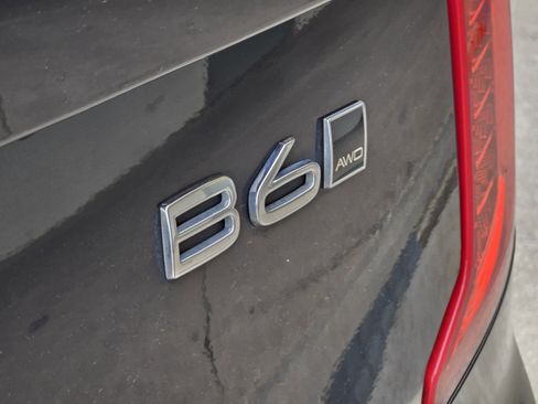 Used 2024 Volvo XC90 B6 Plus w/ Protection Package Premier image 20