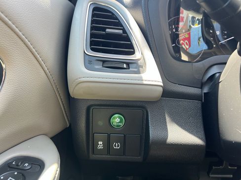 Used 2017 Honda HR-V EX-L image 20