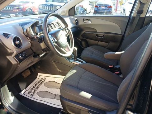 Used 2012 Chevrolet Sonic LT image 13