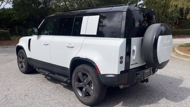Certified 2026 Land Rover Defender 110 S AWD/4WD image 7