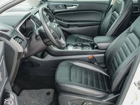 Used 2019 Ford Edge SEL w/ Equipment Group 201A image 9