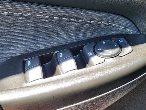 Used 2021 Chevrolet TrailBlazer ACTIV w/ Convenience Package AWD/4WD image 27
