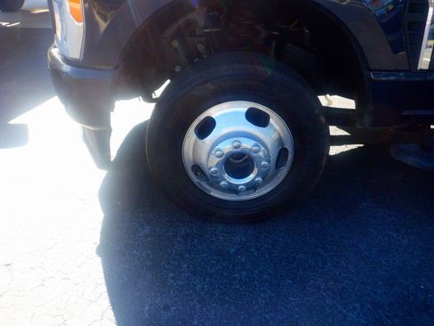 Used 2023 Ford F350 XL image 24