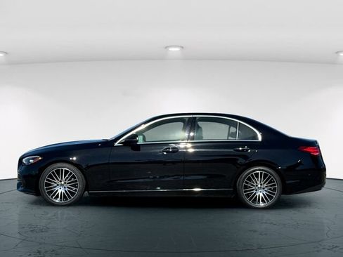 Used 2024 Mercedes-Benz C 300 4MATIC Sedan image 4