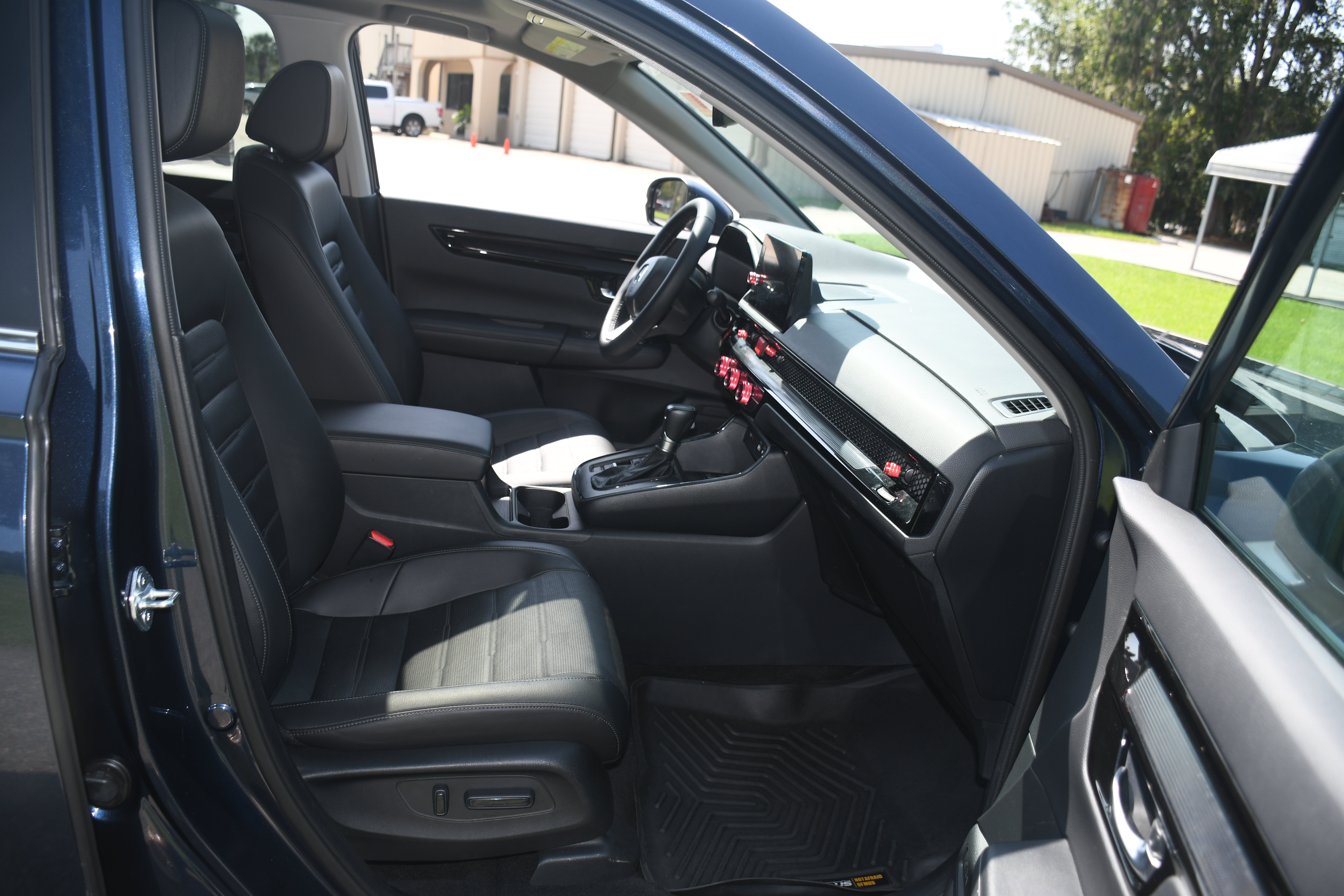 Used 2025 Honda CR-V EX-L image 22
