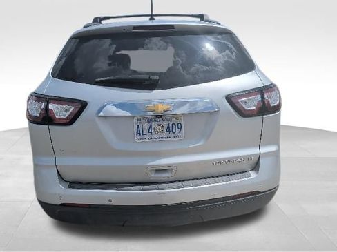 Used 2015 Chevrolet Traverse LT image 4