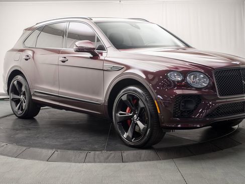 Used 2021 Bentley Bentayga AWD/4WD image 8