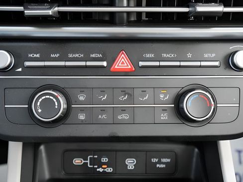 Used 2026 Hyundai Tucson SE FWD image 32
