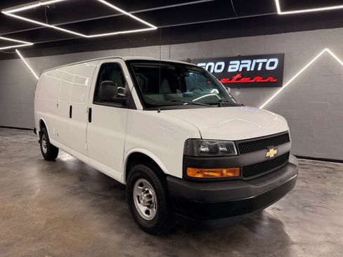 Used 2021 Chevrolet Express 2500 Extended w/ Enhanced Convenience Package RWD image 2