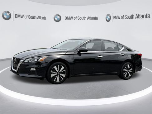 Used 2022 Nissan Altima 2.5 SV FWD image 18