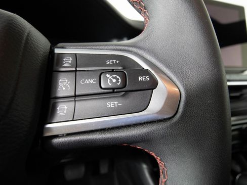 Used 2024 Jeep Compass Trailhawk image 28