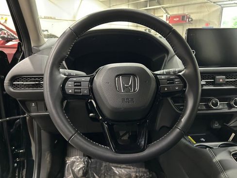 Used 2025 Honda HR-V EX-L image 16