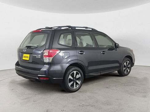 Used 2017 Subaru Forester 2.5i w/ Alloy Wheel Package AWD/4WD image 5