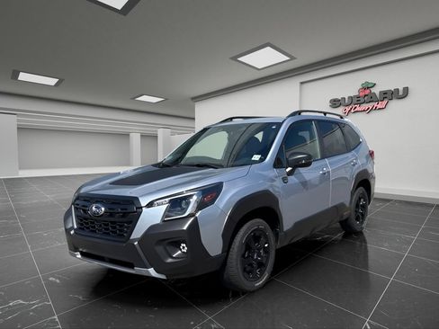Used 2025 Subaru Forester Wilderness w/ Wilderness Package AWD/4WD image 6