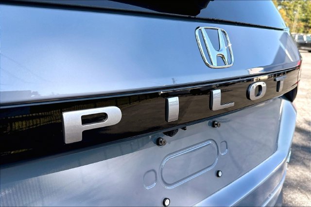 New 2026 Honda Pilot Elite image 9