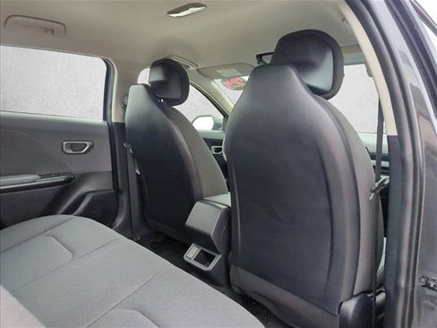 Used 2025 Kia K4 FWD image 21
