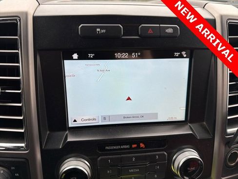 Used 2016 Ford F150 Platinum w/ Equipment Group 701A Luxury image 13